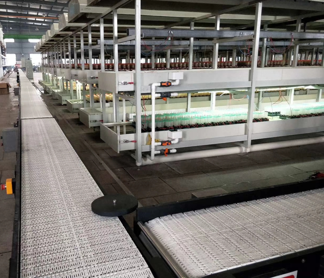 帶式輸送機(jī)性能，提升機(jī)廠家，螺旋輸送機(jī)注意事項，皮帶輸送線的應(yīng)用，刮板輸送機(jī)什么行業(yè)使用，鏈板式輸送機(jī)在工業(yè)的使用，礦用膠帶輸送機(jī)，螺旋式輸送機(jī)垃圾處理，鏈條輸送機(jī)承載.jpg